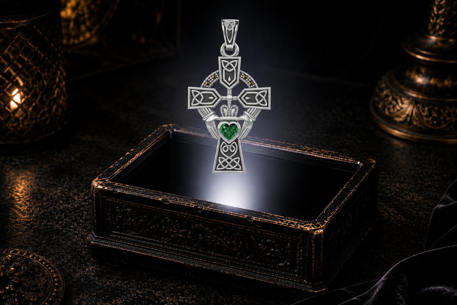 14k-white-gold-celtic-cross-claddagh-emerald-glass-marcasite